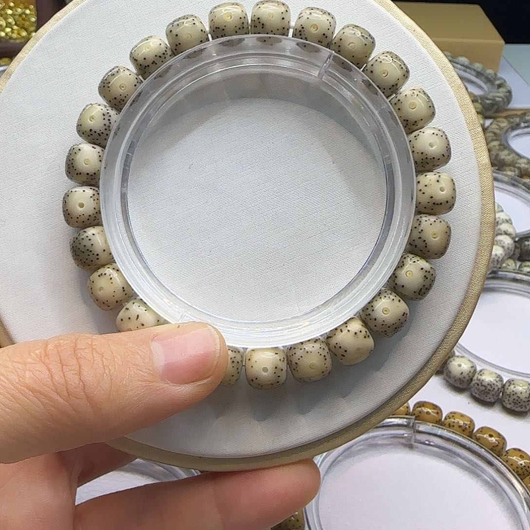 吊坠星月菩提星月菩提古瓷白9×8a1