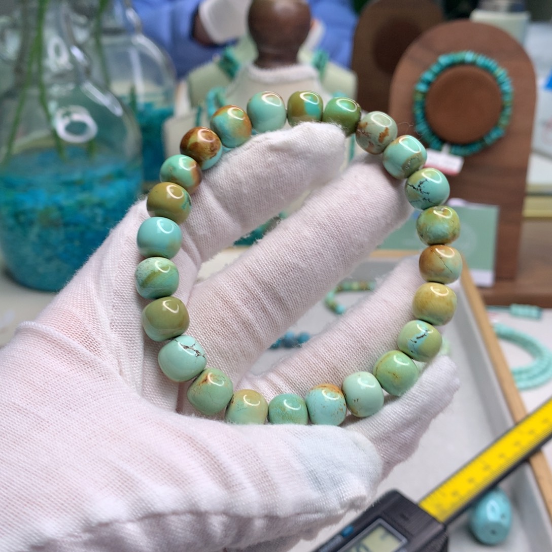 绿松石未镶嵌饰品