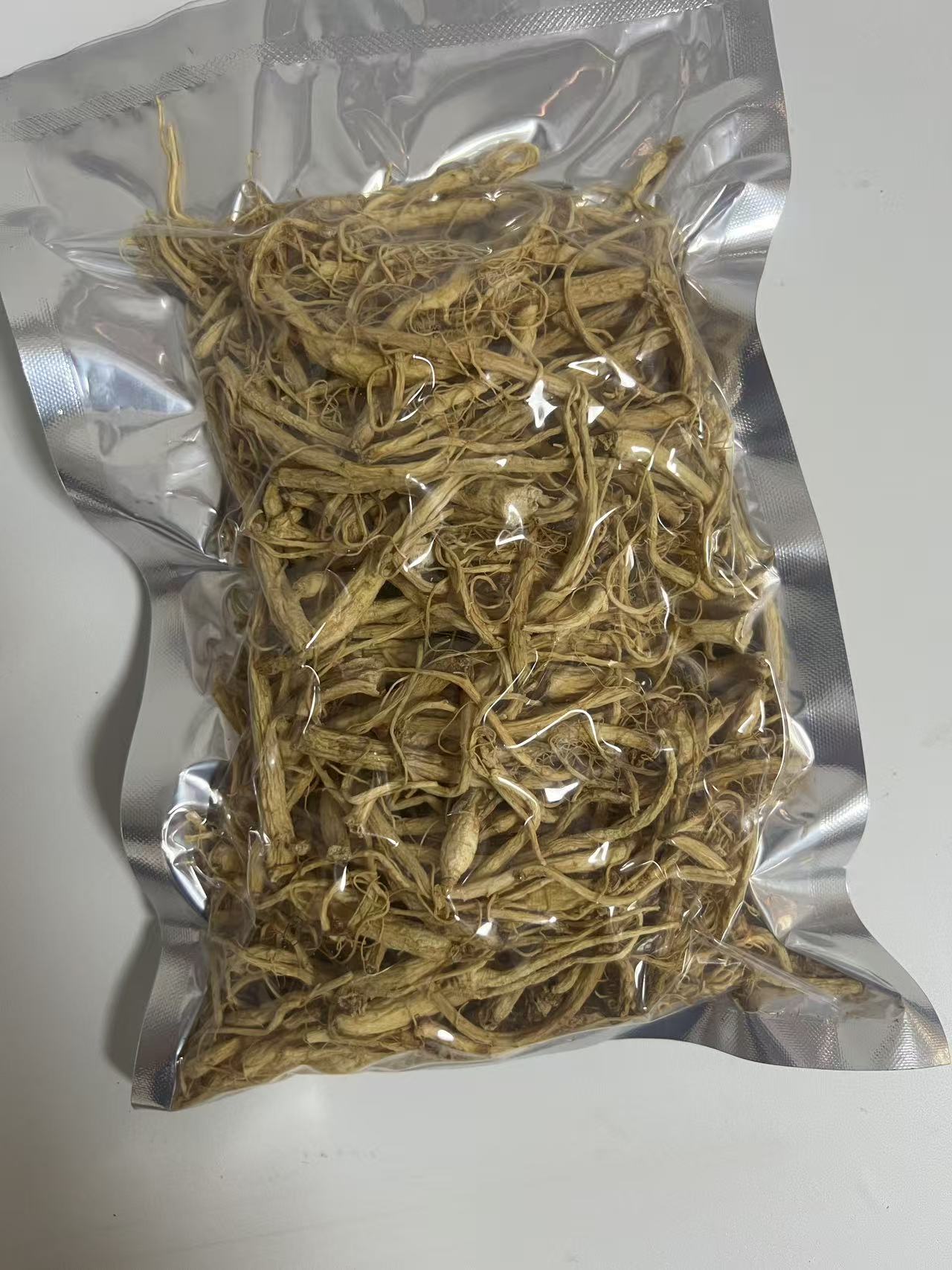 长白山干参残参打粉实惠之选可煲汤泡酒滋补佳品，可以给打成粉