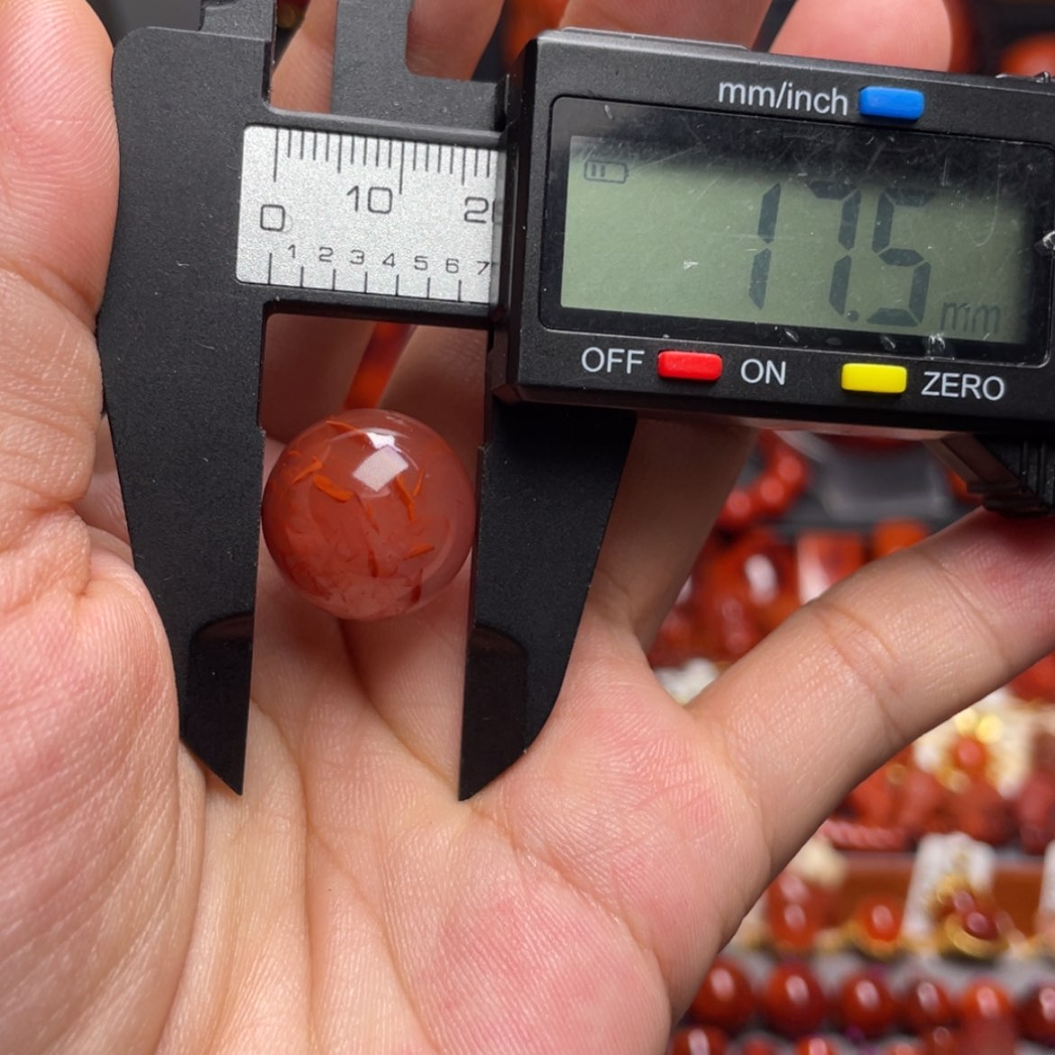 【闪购商品】未镶嵌火焰纹飘花单珠17.5m南红玛瑙
