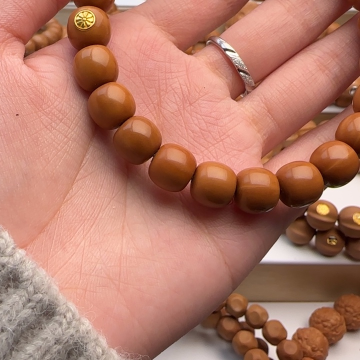 坚***选猴头核桃吊坠单标小老型二等微瑕款（亮面）