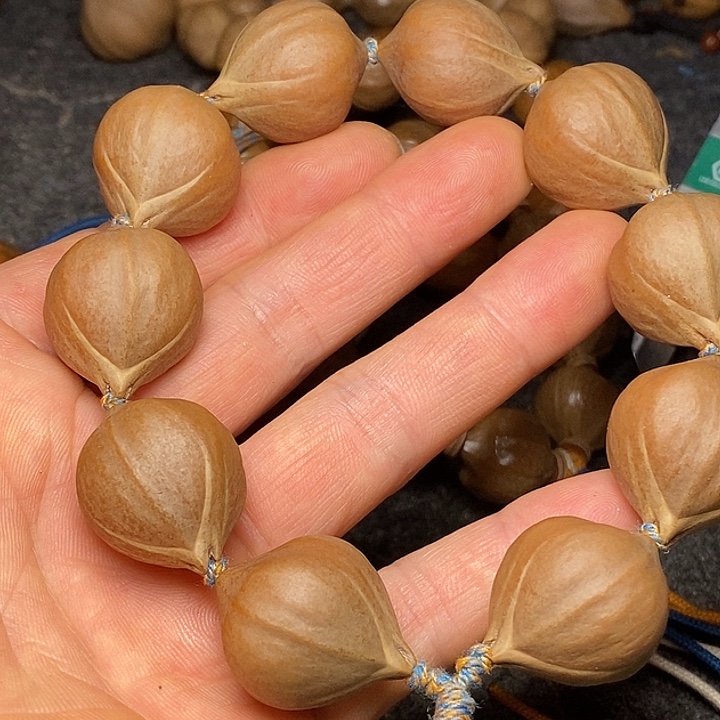 手串橄榄核2.1尺寸42号