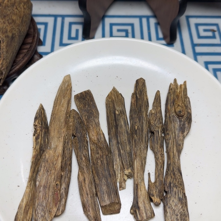 线香绿奇陆河树心油46克