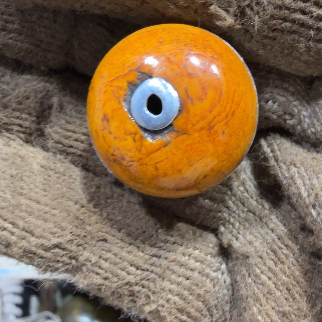 着***闹一物一图。工艺品。