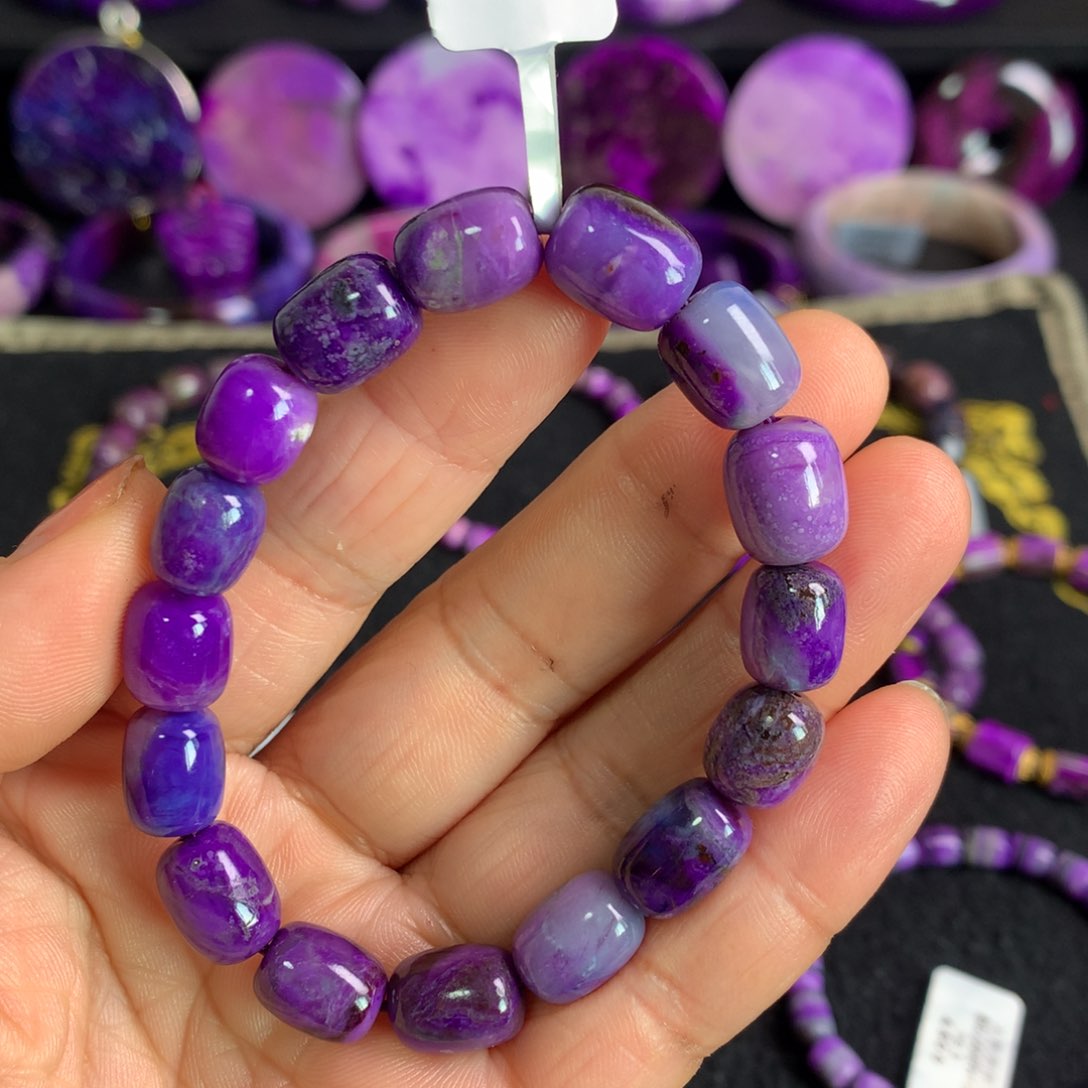 未镶嵌苏纪石（舒俱来）冰透紫樱花手串9+单*