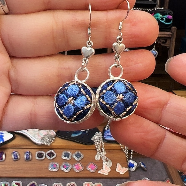 织绣手工刺绣工艺品