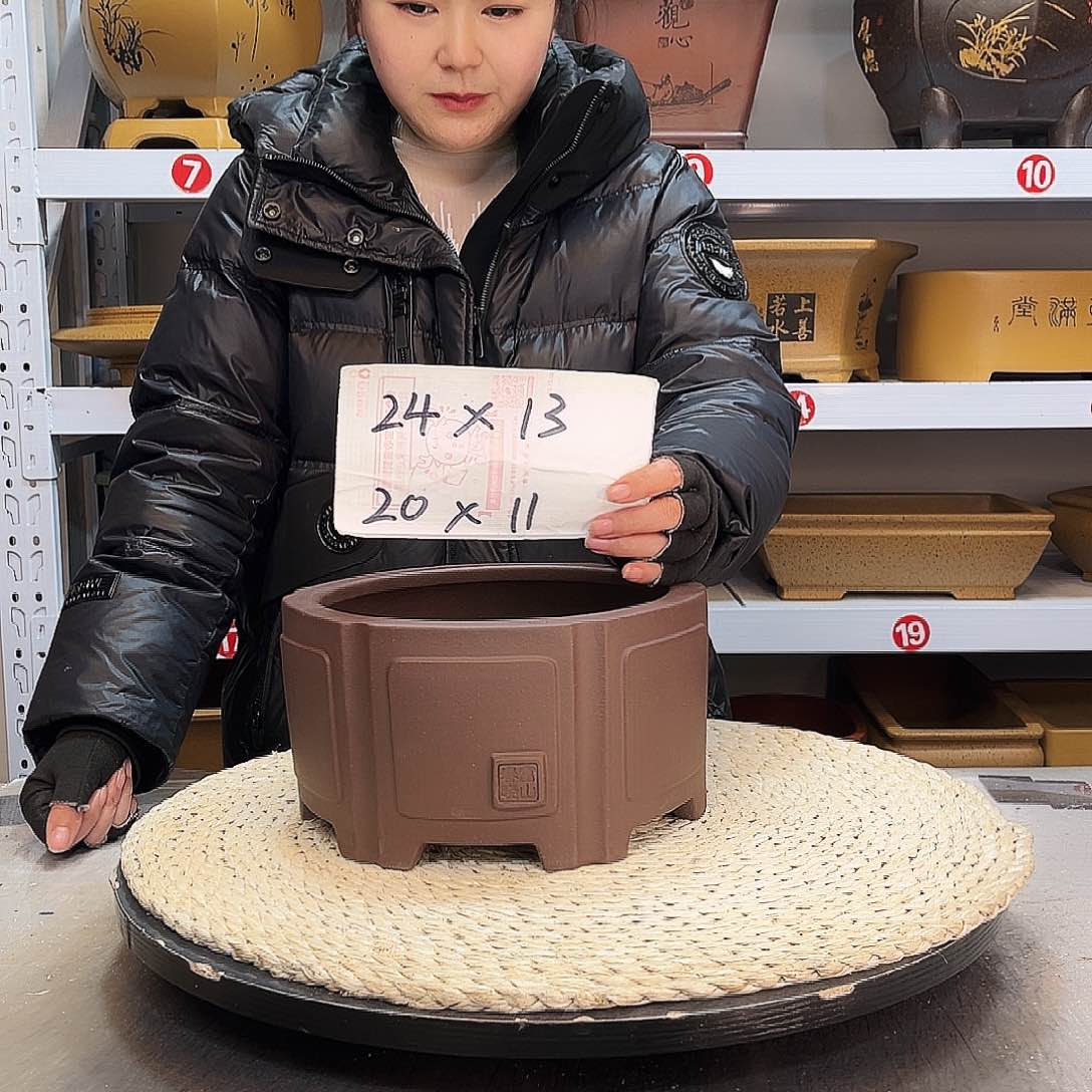 紫砂花盆紫砂花盆