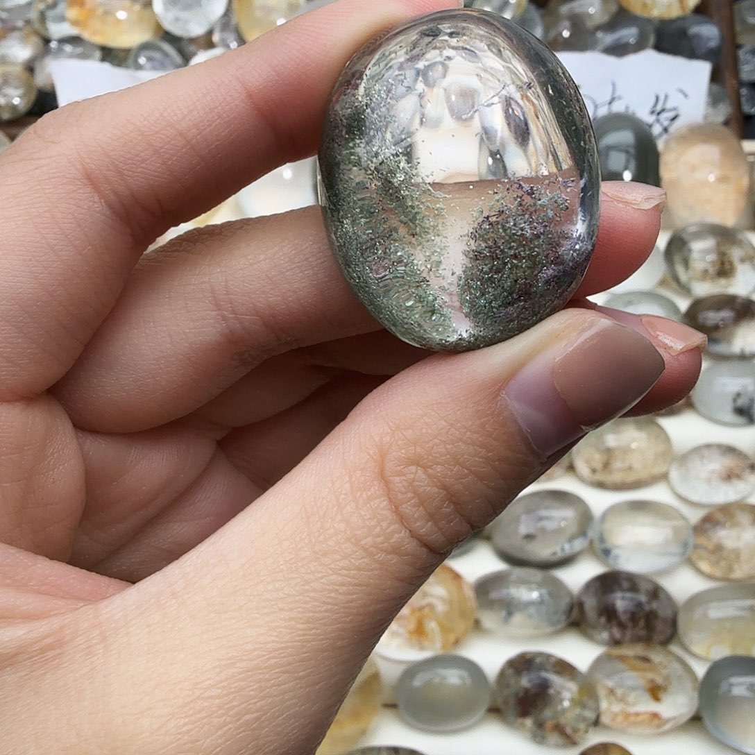 羊***地珠宝半成品未镶嵌水晶