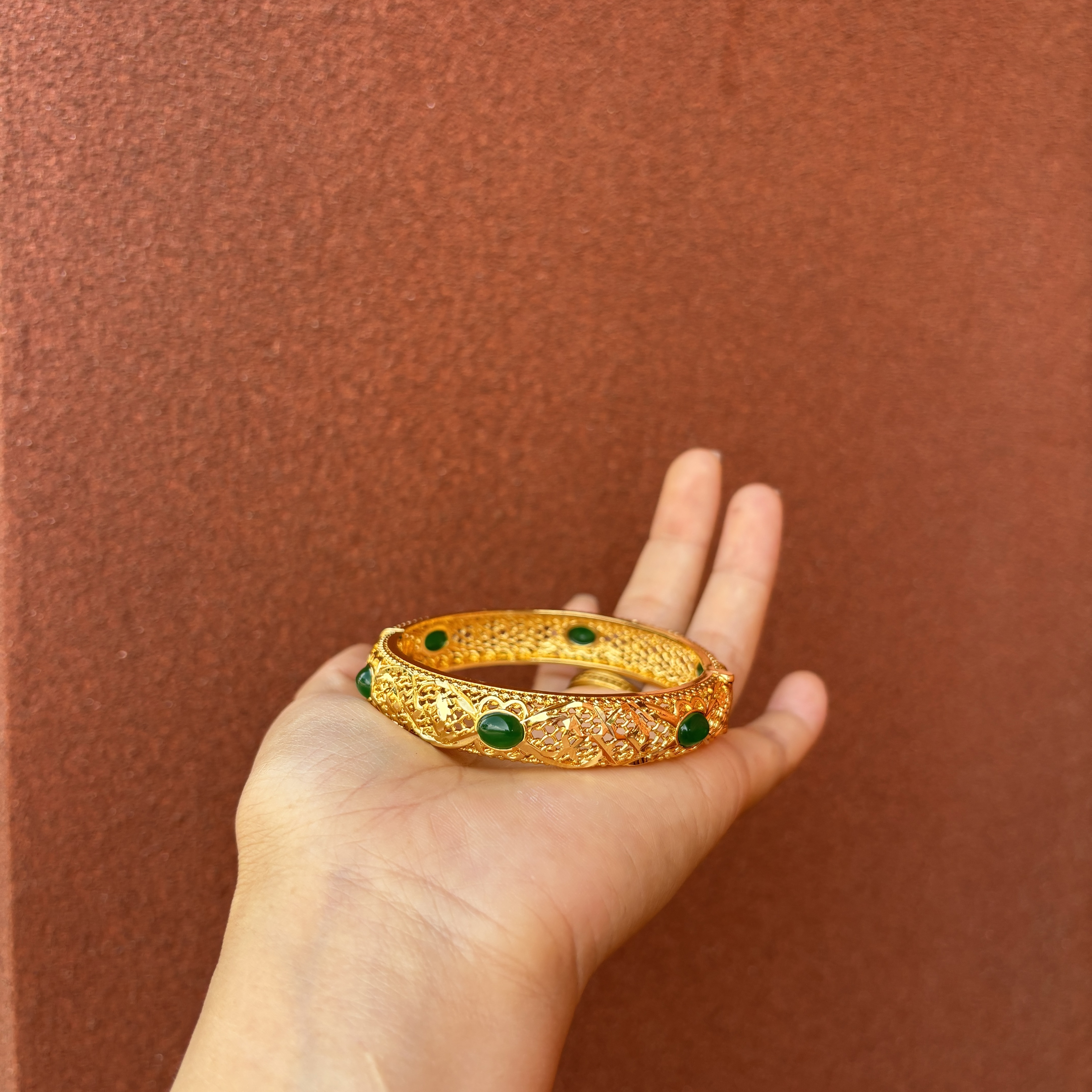 53-镶嵌卡扣手镯