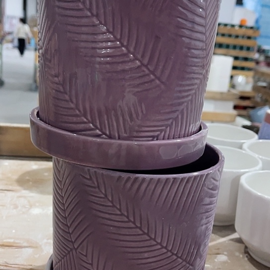 多肉绿植陶瓷花盆9.9包邮，有孔