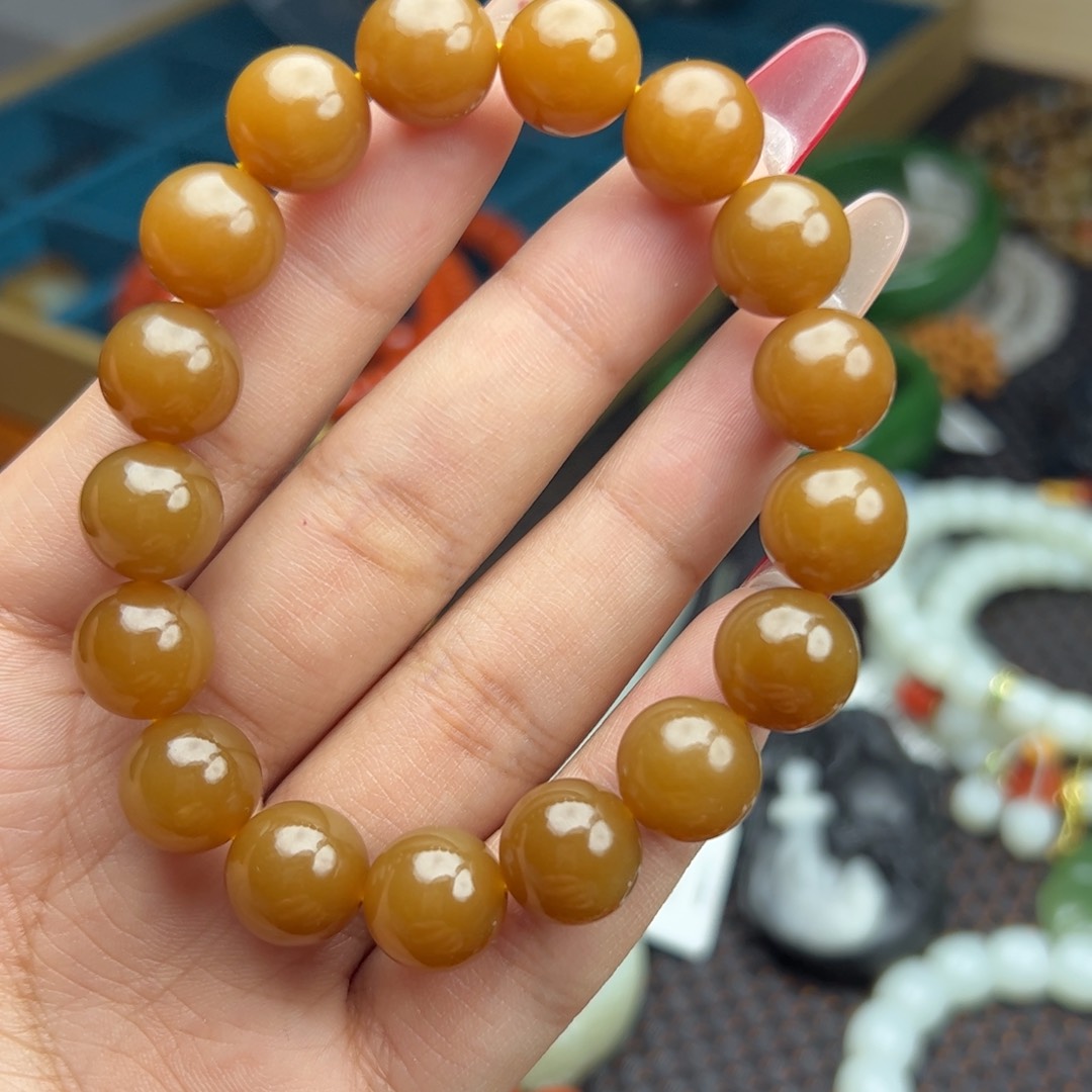 和田玉吊坠未镶嵌