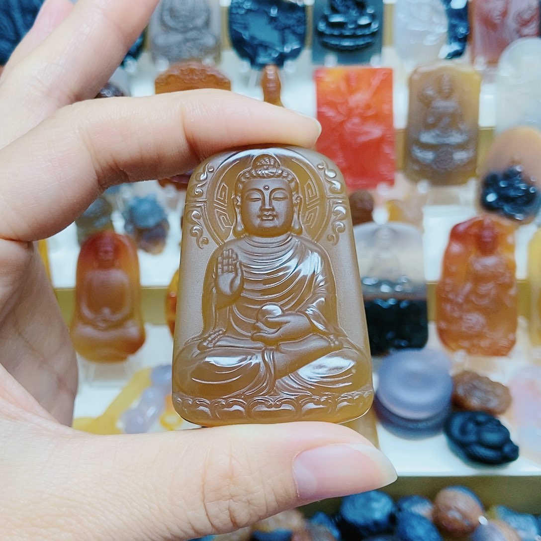 玛瑙/玉髓颈饰未镶嵌幸**神