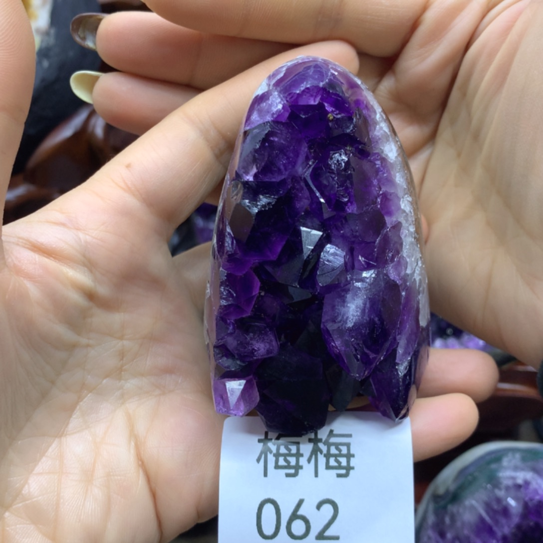 紫晶大型摆件（非配饰）未镶嵌