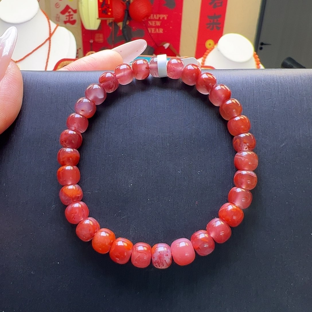 南红玛瑙未镶嵌7mm+九口料飘花