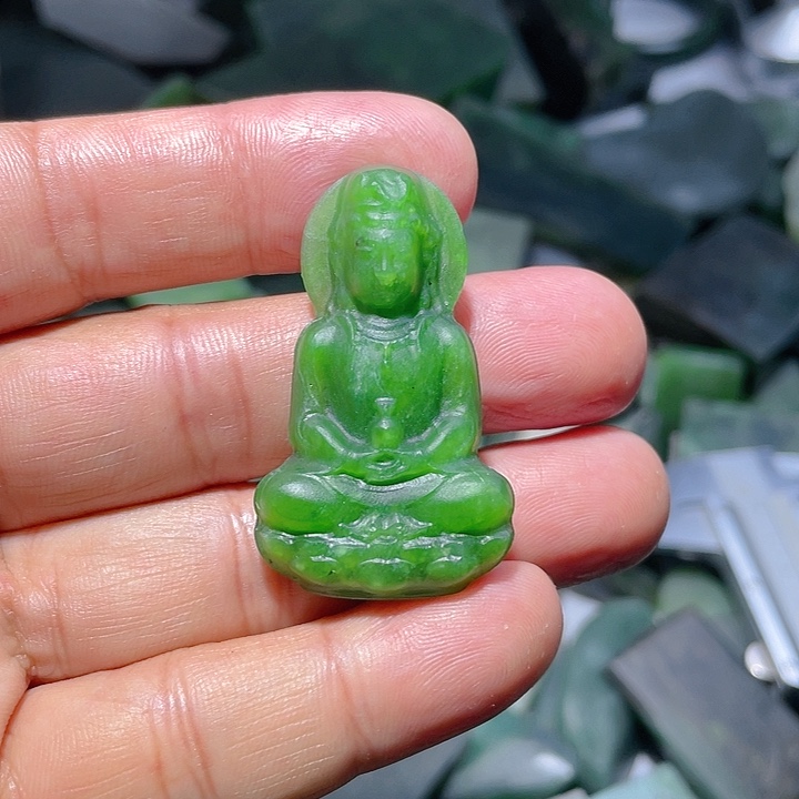 和田玉（碧玉）未镶嵌珠宝奇石