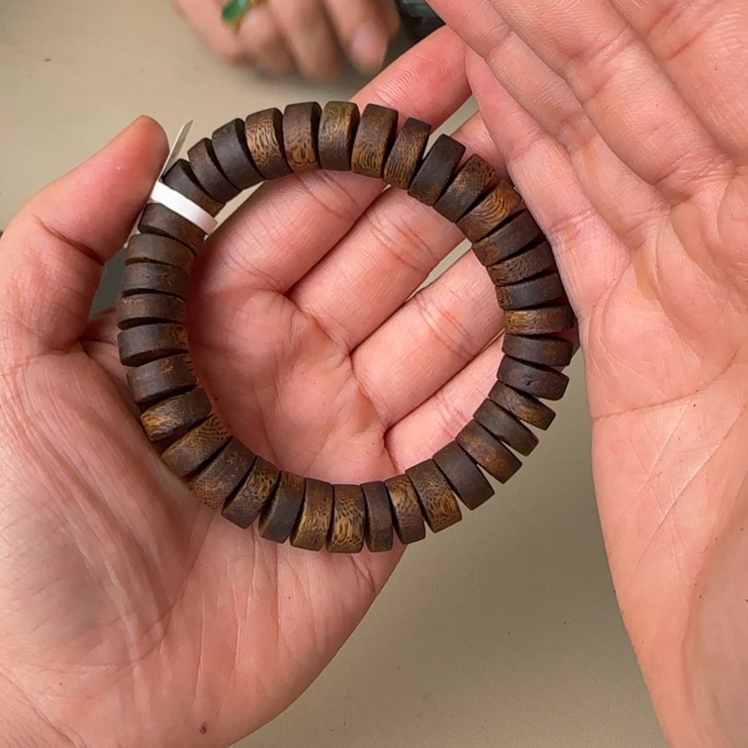 沉香手串绿棋张勺子算盘珠多样性发货1条16克