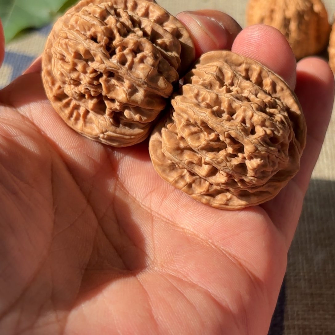 文玩核桃把件四座楼