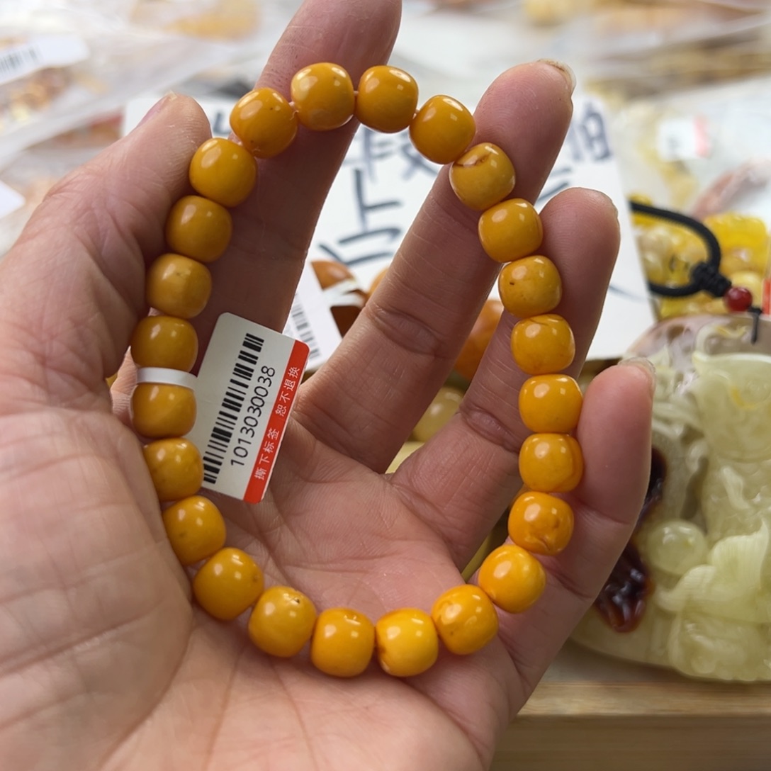 琥珀珠宝奇石未镶嵌