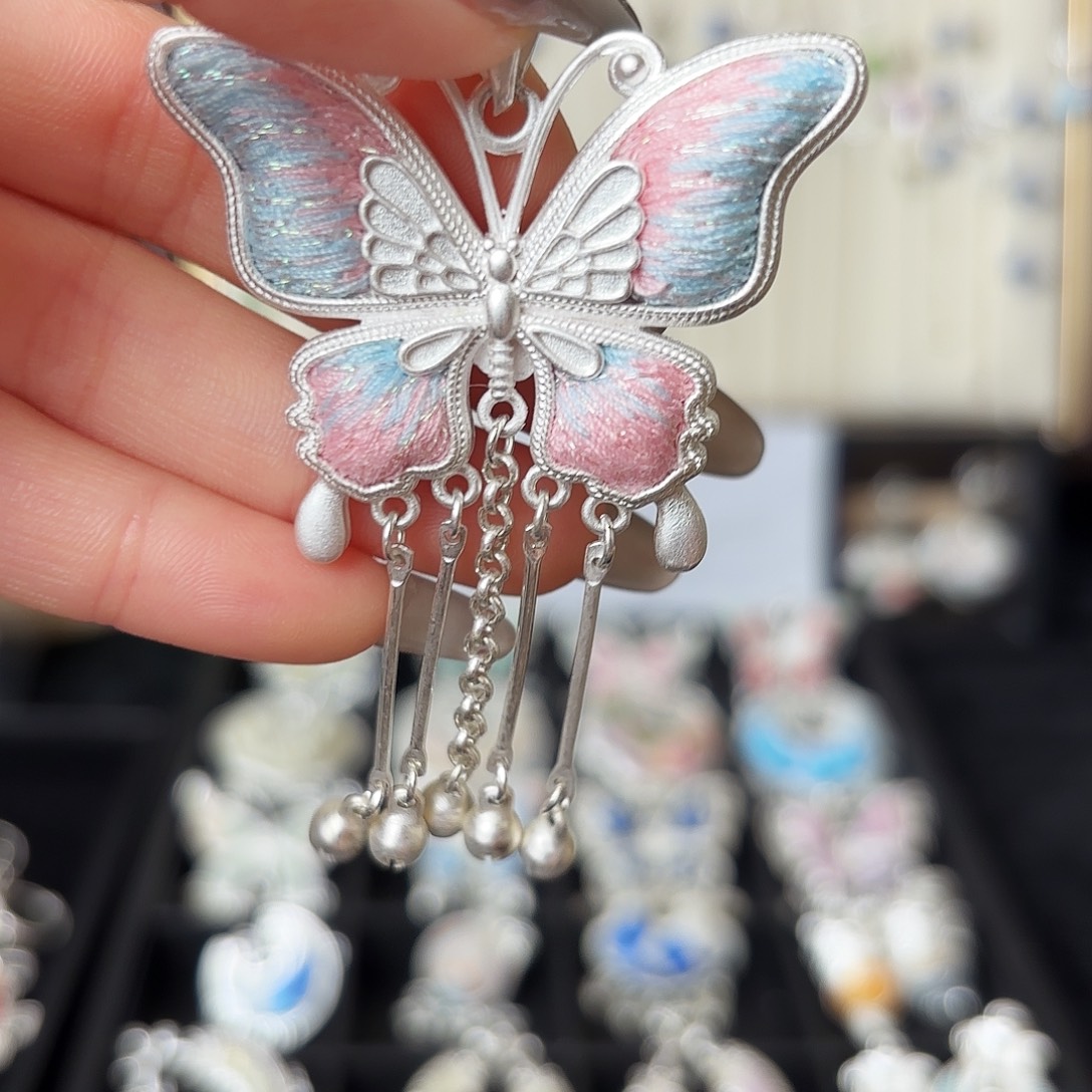 好看的人都是有钱有钱的人啊