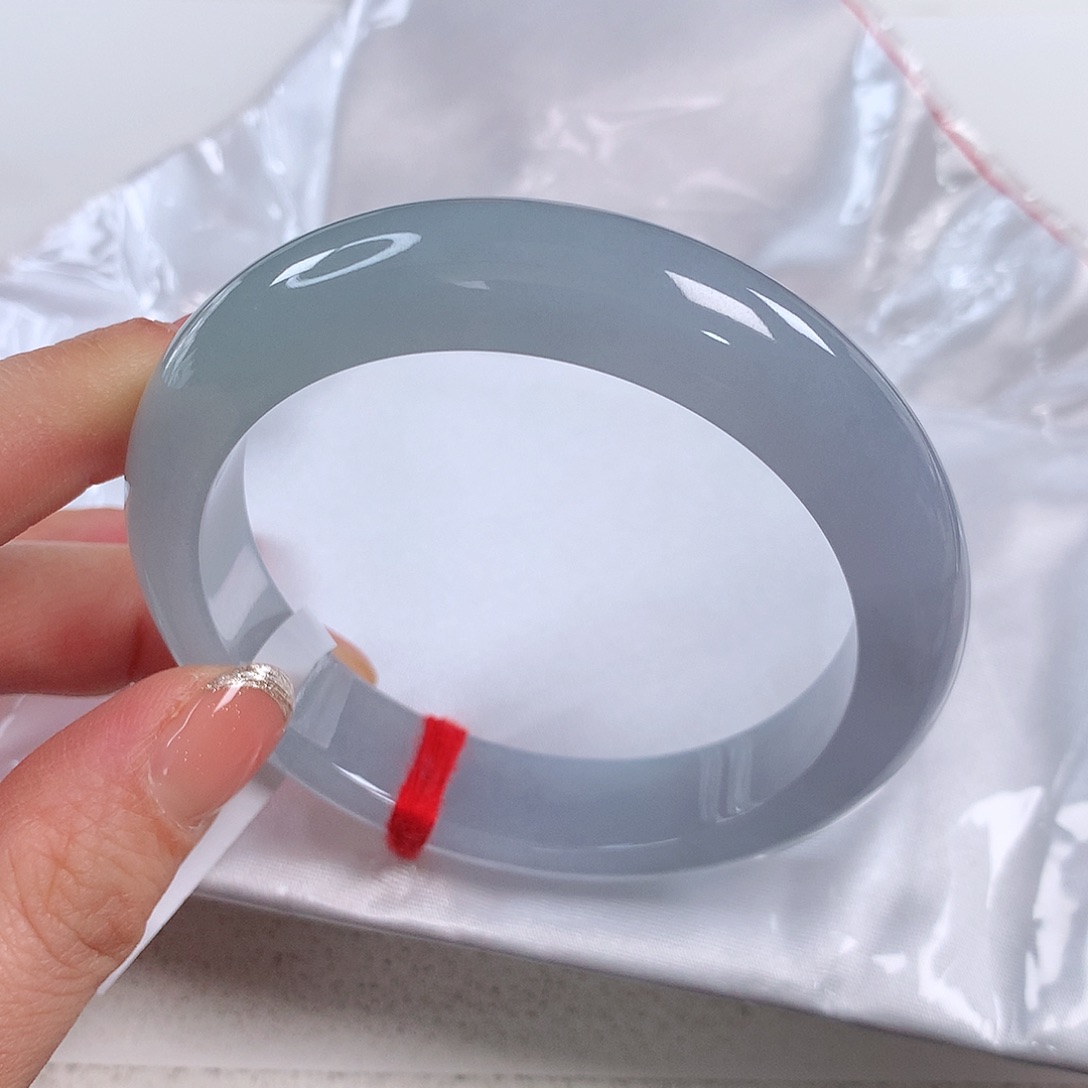 翡翠手镯未镶嵌 正圈