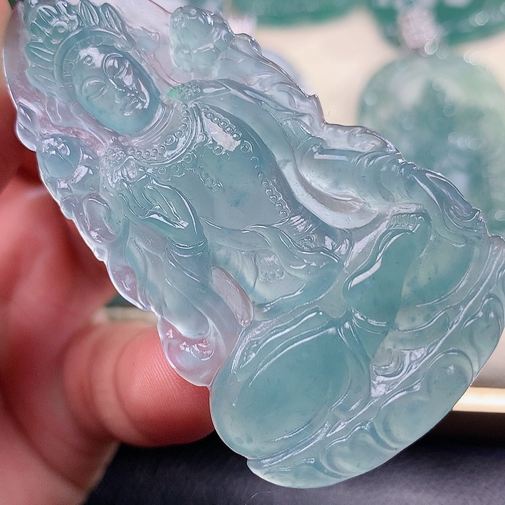 【闪购商品】翡翠颈饰未镶嵌天然