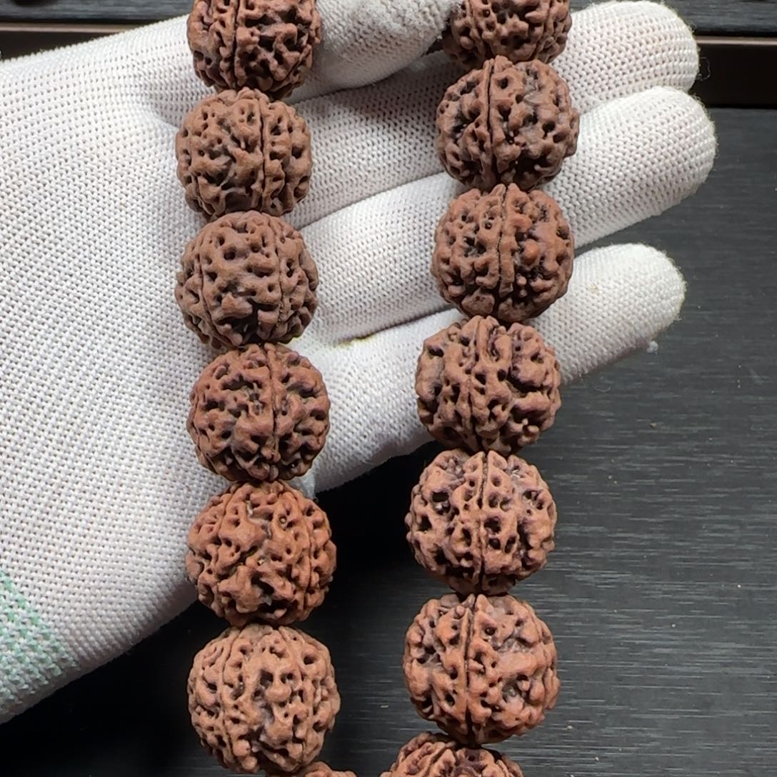 金刚菩提吊坠20mm擎天柱梅花