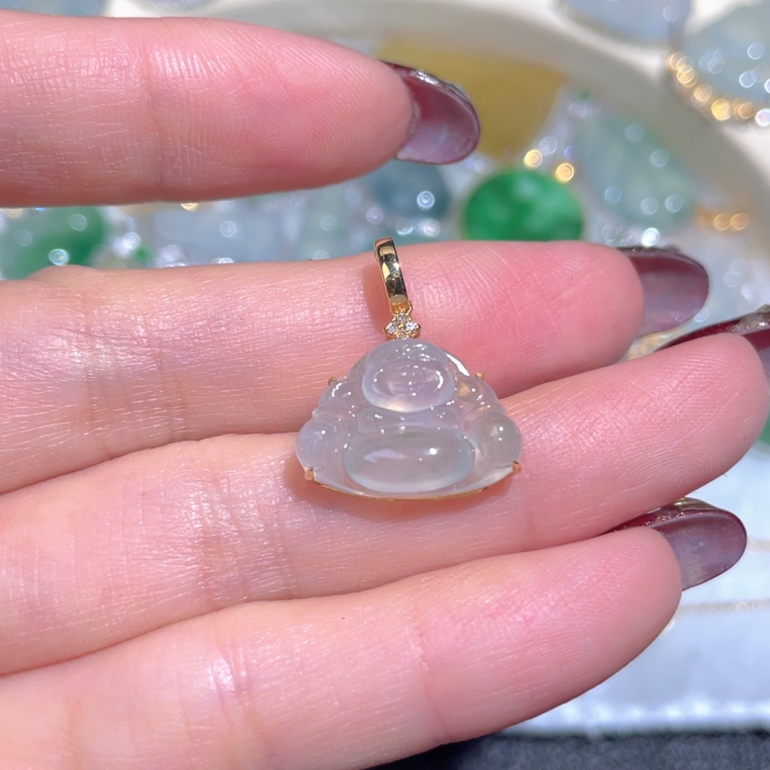 翡翠颈饰18K金镶嵌翡翠