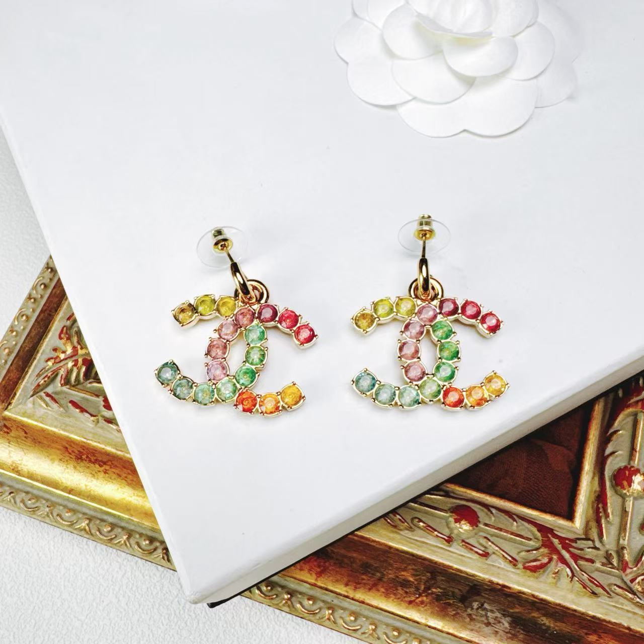 95新 Chanel/香奈儿 柚礼/香奈儿彩钻双C耳钉nc512016