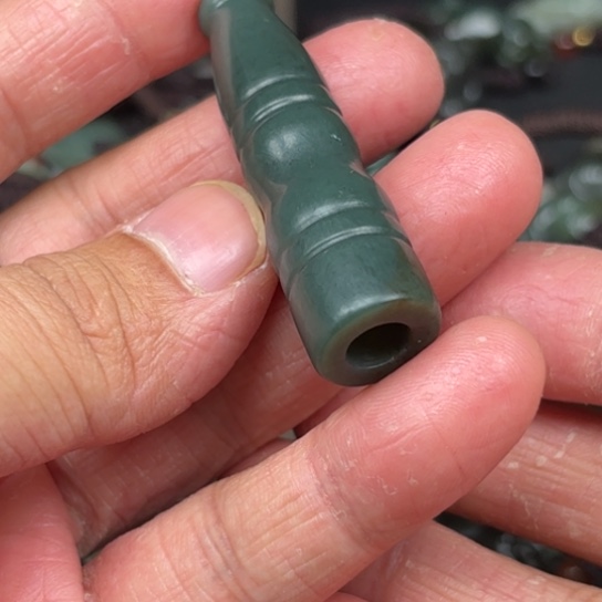 和田玉吊坠未镶嵌