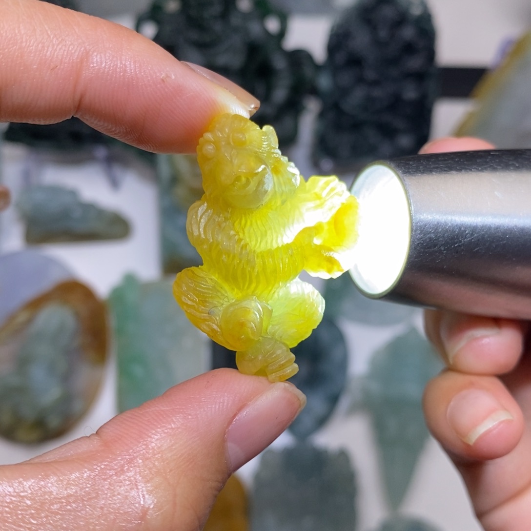 定制翡翠未镶嵌天然