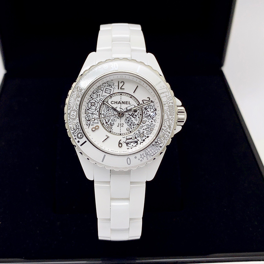 99新 Chanel/香奈儿 限定款/33mm/白陶瓷/石英时尚女表