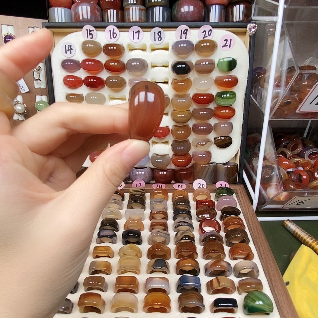 啦***哒玛瑙/玉髓未镶嵌戒指