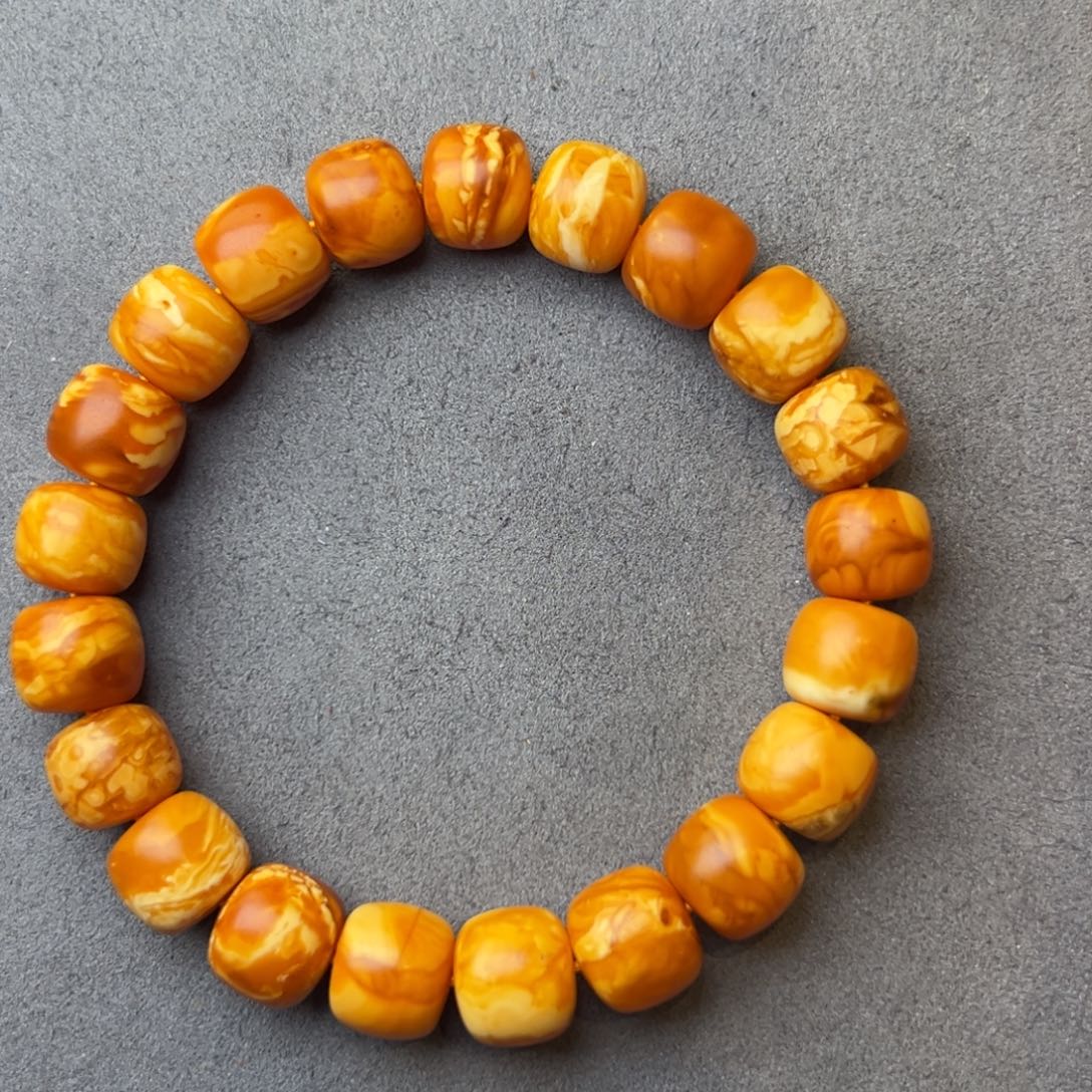 用***8蜜蜡未镶嵌吊坠(不含链)