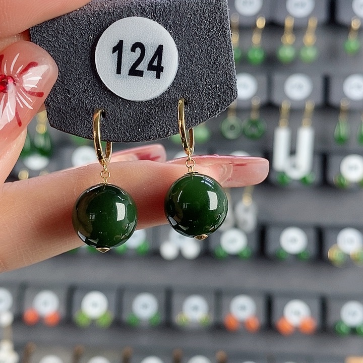 和田玉耳饰18K金镶嵌