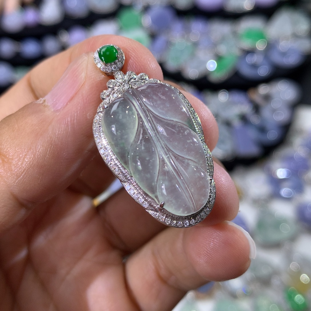 翡翠18K金镶嵌吊坠(不含链)