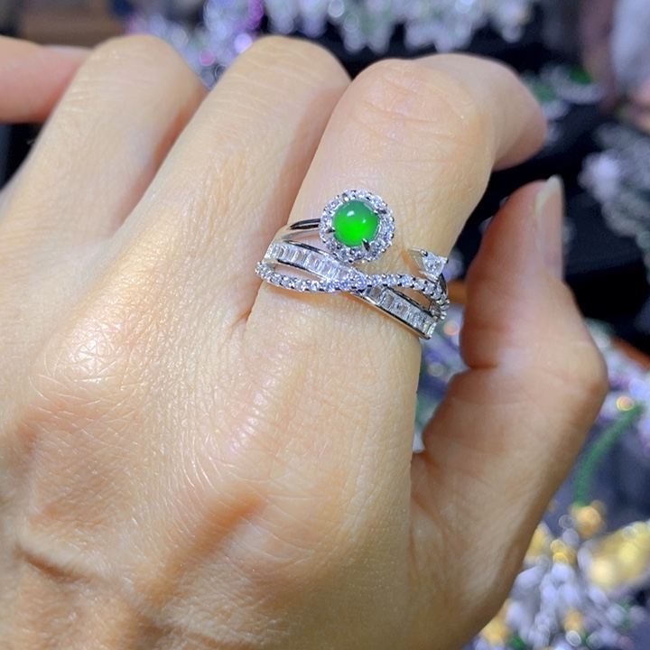 翡翠戒指银S925镶嵌天然翡翠