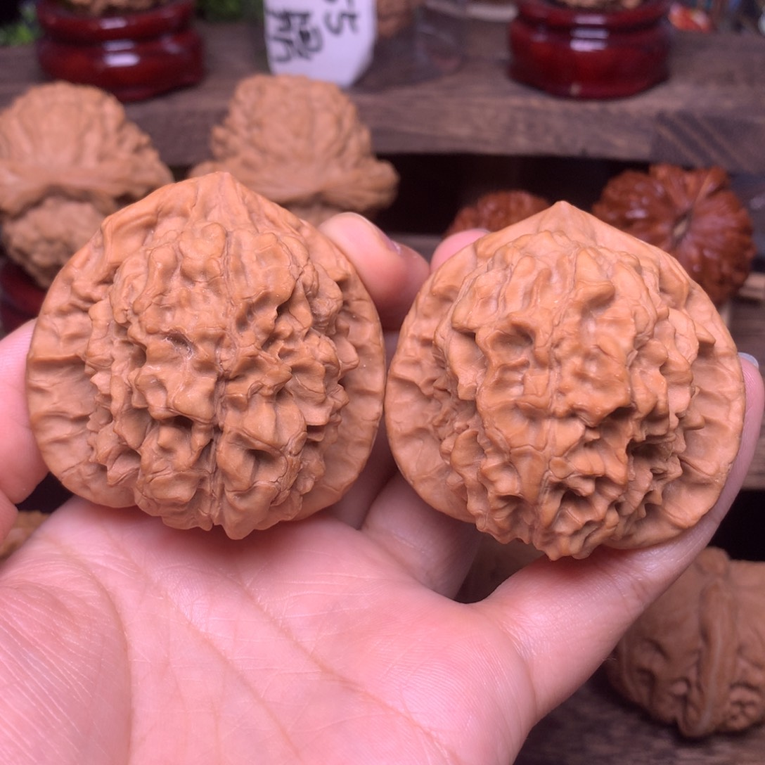 吊坠文玩核桃50全品龙鼎