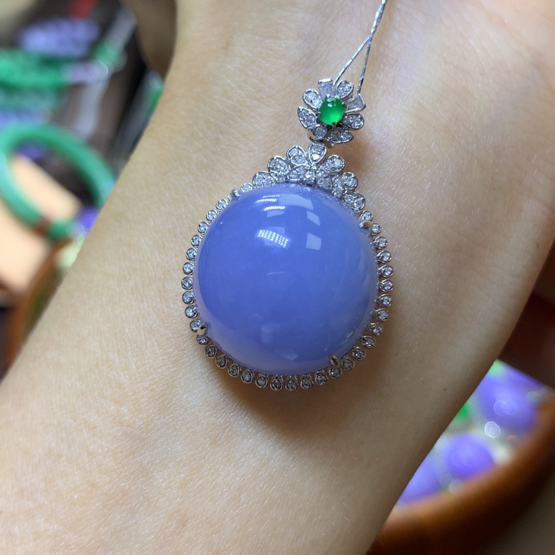 【闪购商品】翡翠颈饰18K金镶嵌翡翠