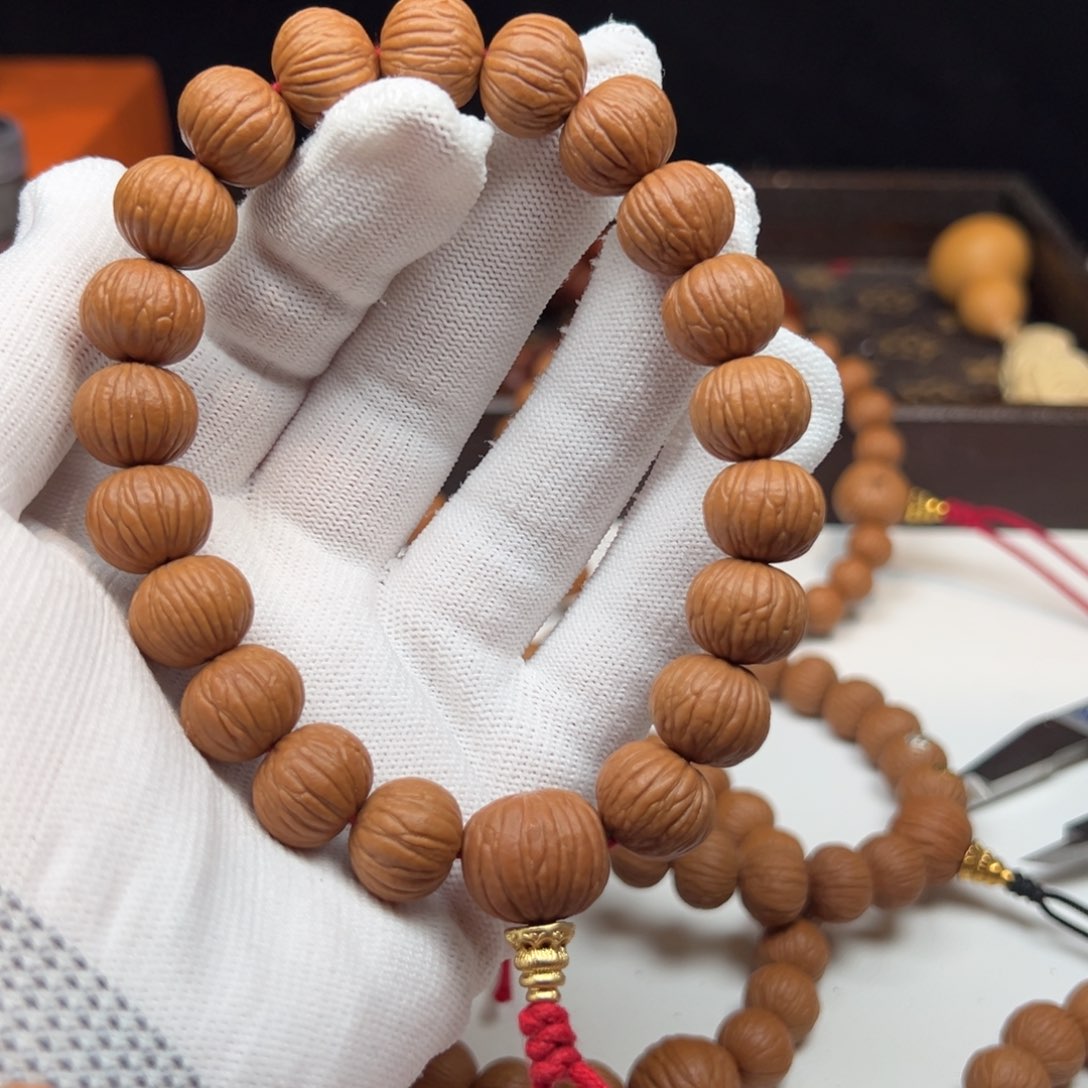 猴头核桃手串瑞****)13土豪