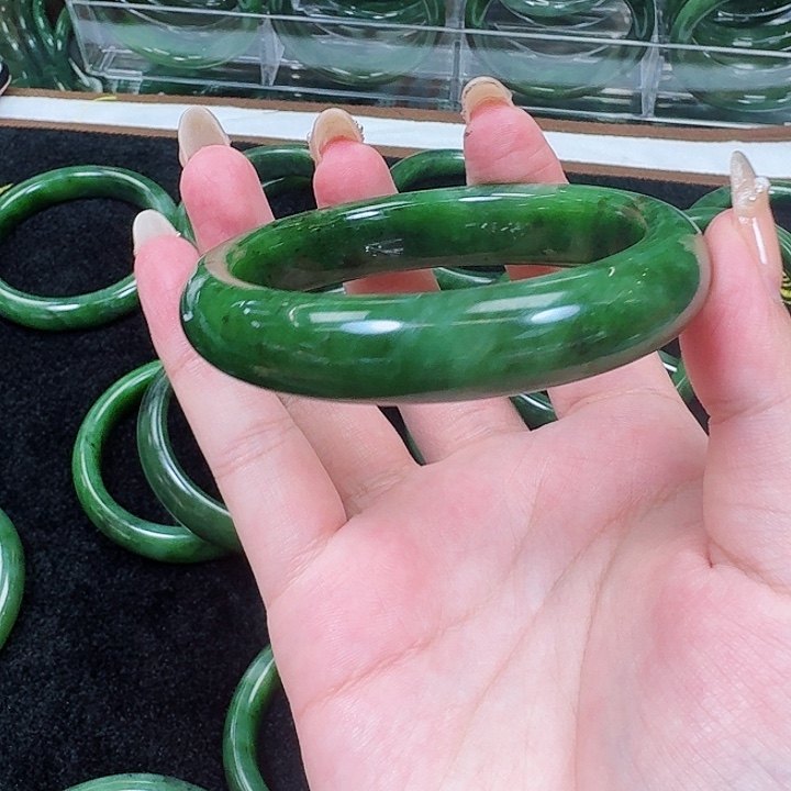 和田玉（碧玉）圈口59未镶嵌红*