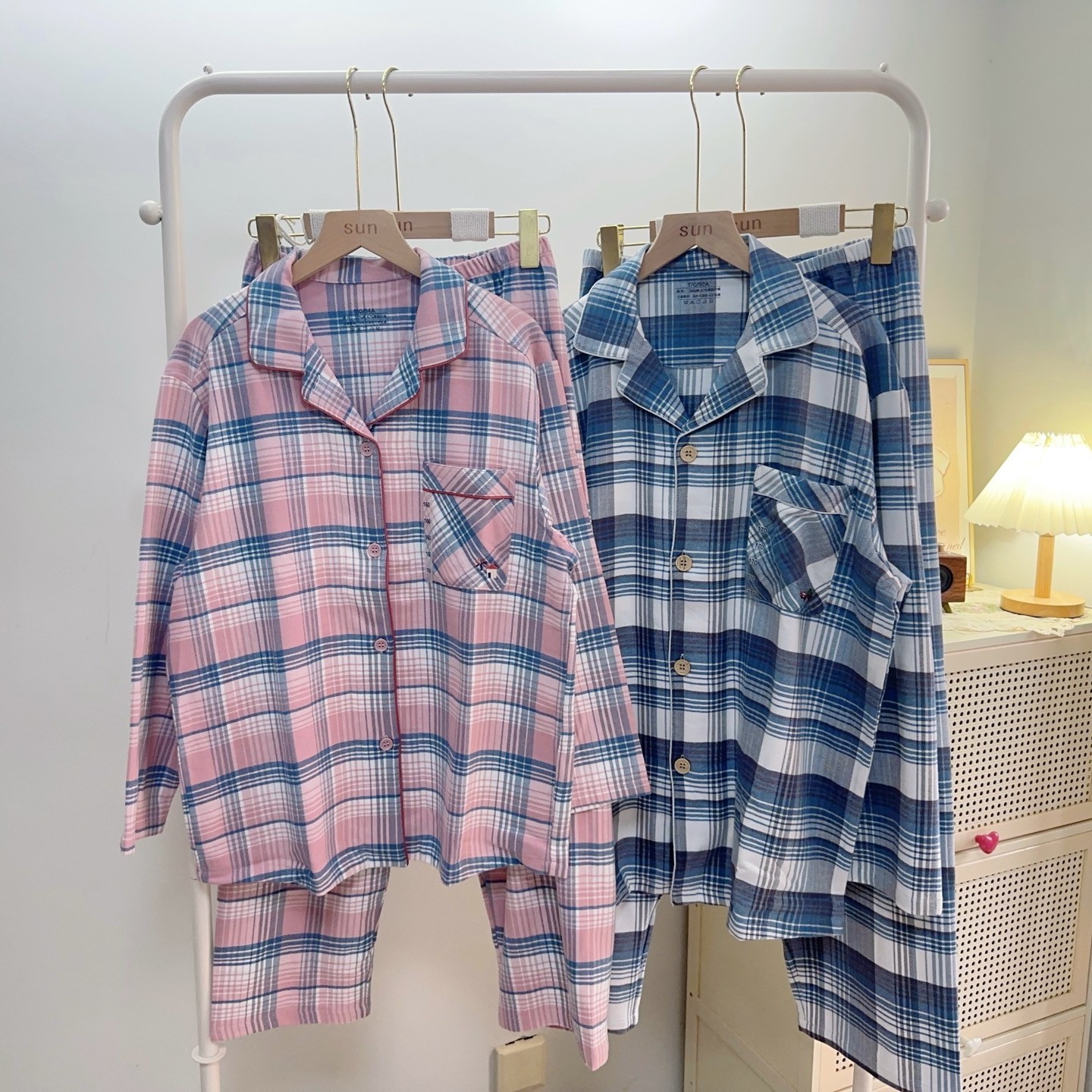 豆剪标女春秋磨毛长袖睡衣棉家居服套装格纹翻领开衫