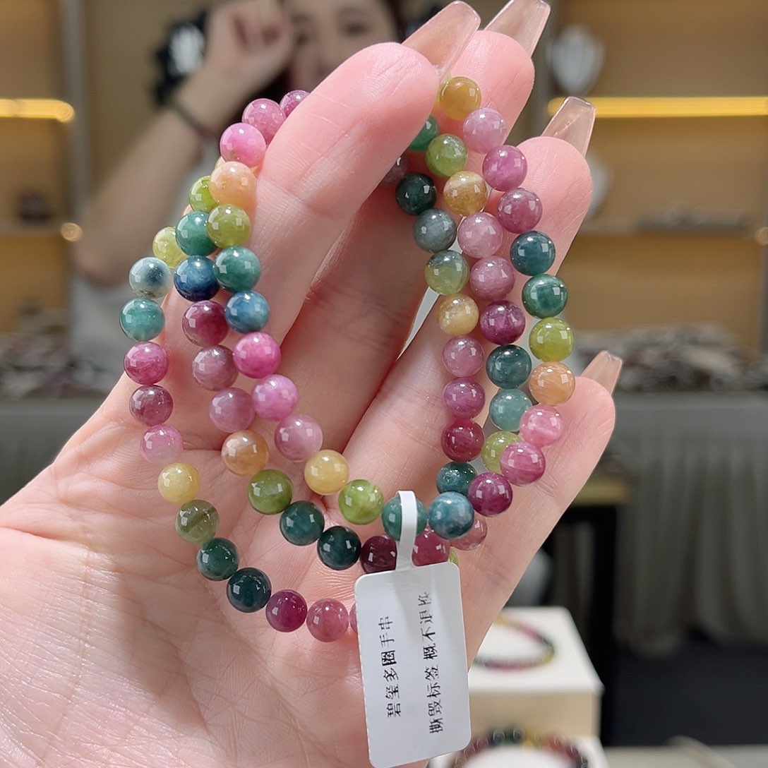 碧玺多样性发一件未镶嵌