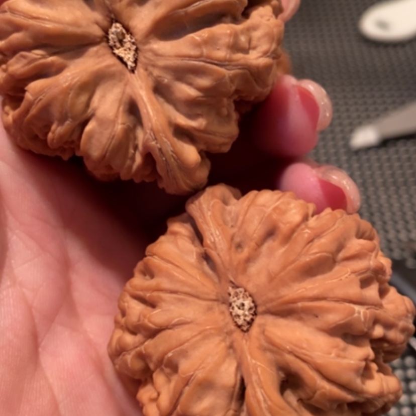 【闪购商品】吊坠文玩核桃张*只粗