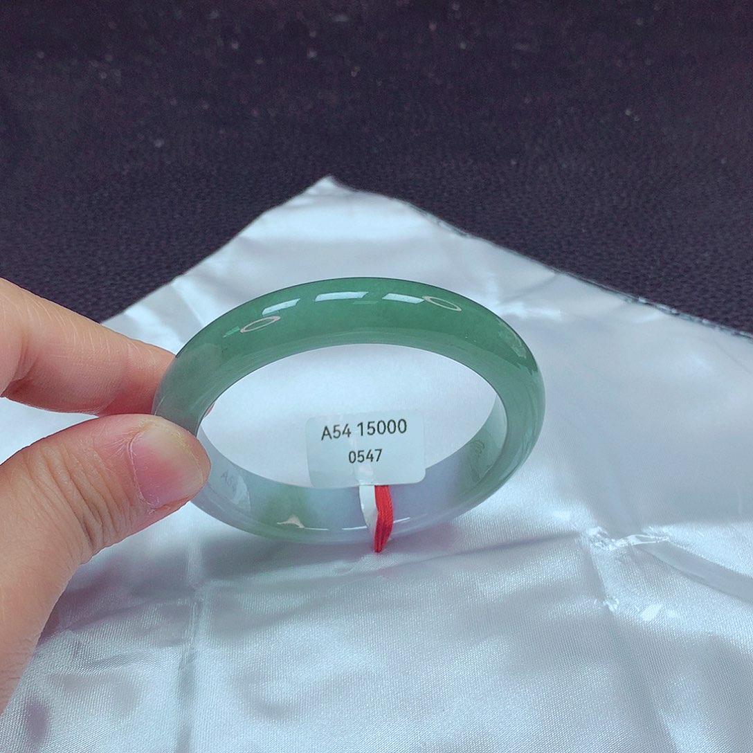 翡翠手镯未镶嵌手镯54