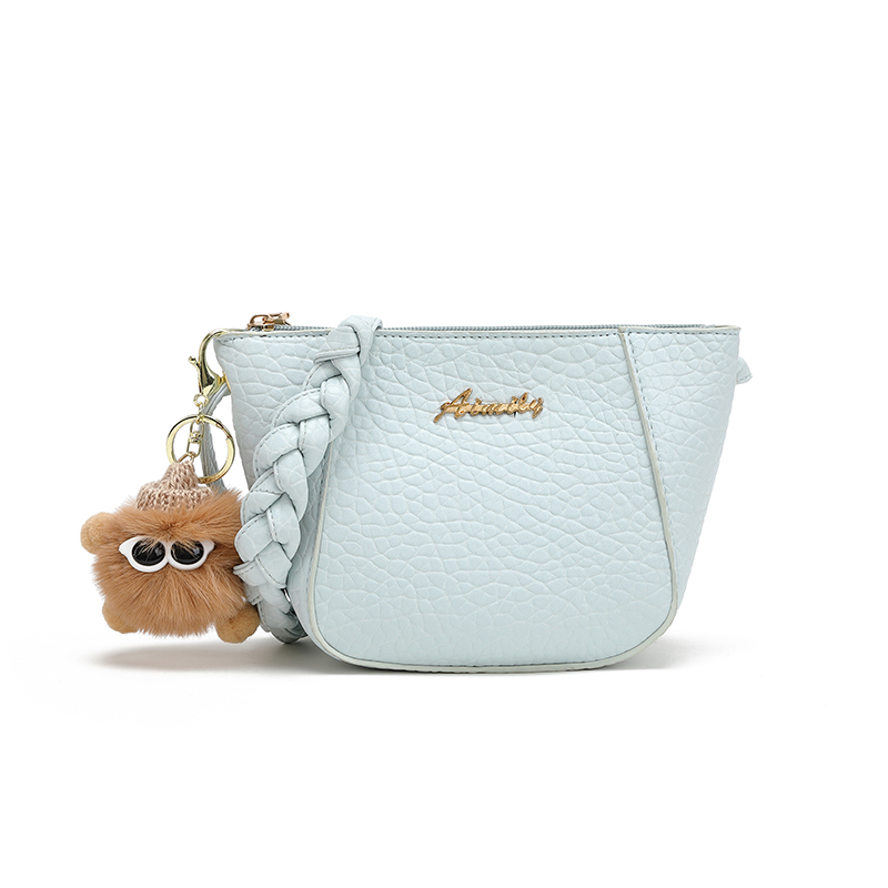 新款时尚单肩斜挎通勤百搭女士小众百搭包包