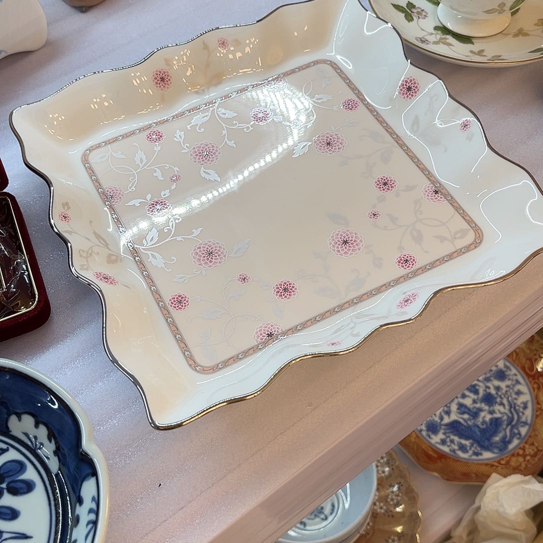 盖碗在家门口看到有条不