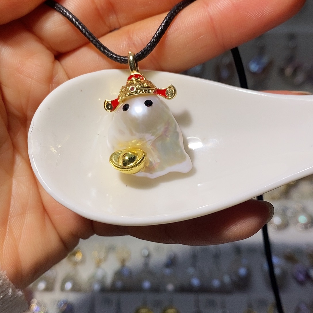 颈饰未镶嵌淡水珍珠
