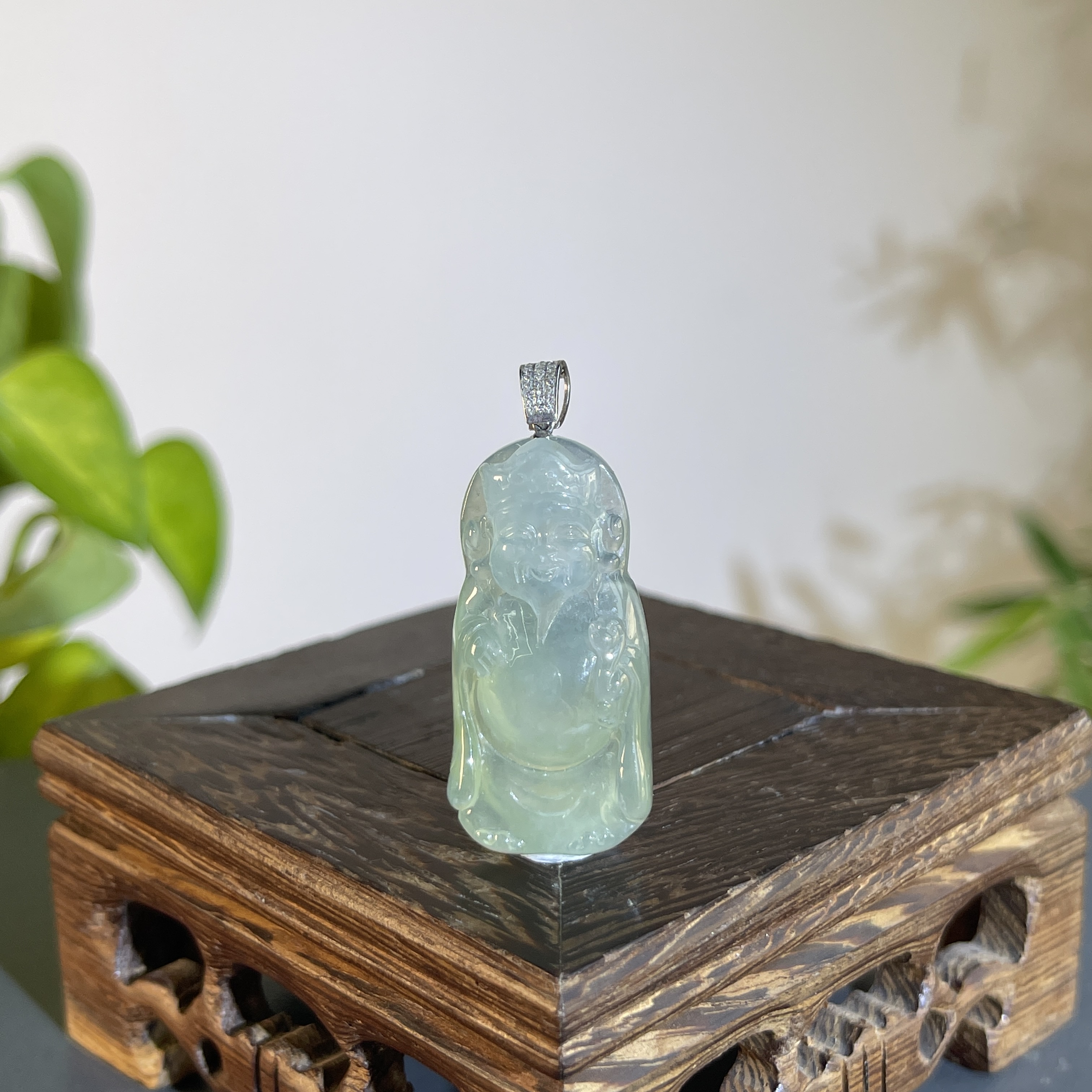 JXA13-110 天然缅甸A货翡翠 18K含钻扣财神爷