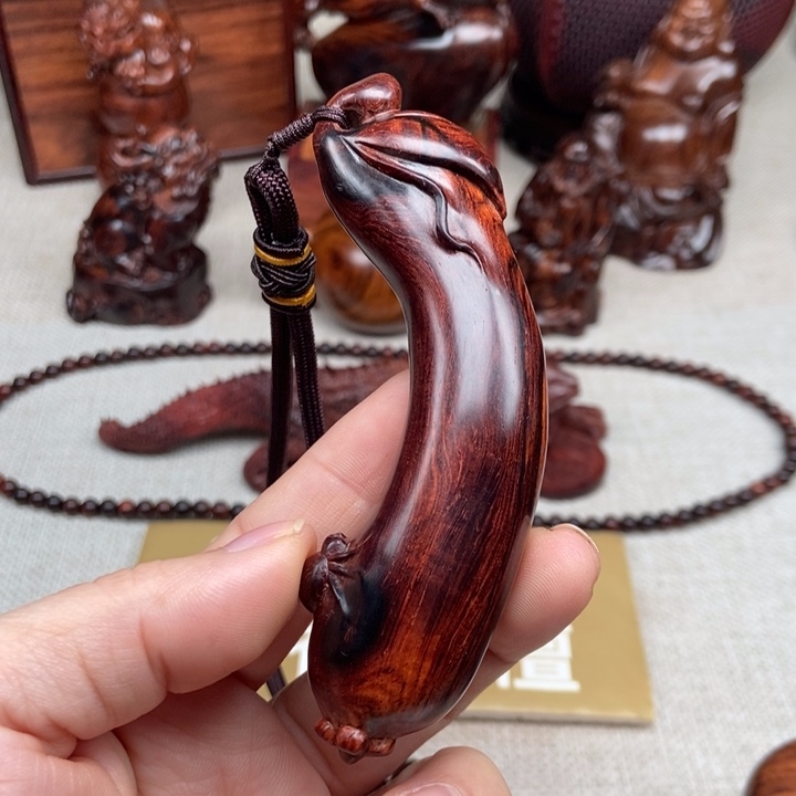 花梨木类端景台棒*儿瓜瓜来财30克左右