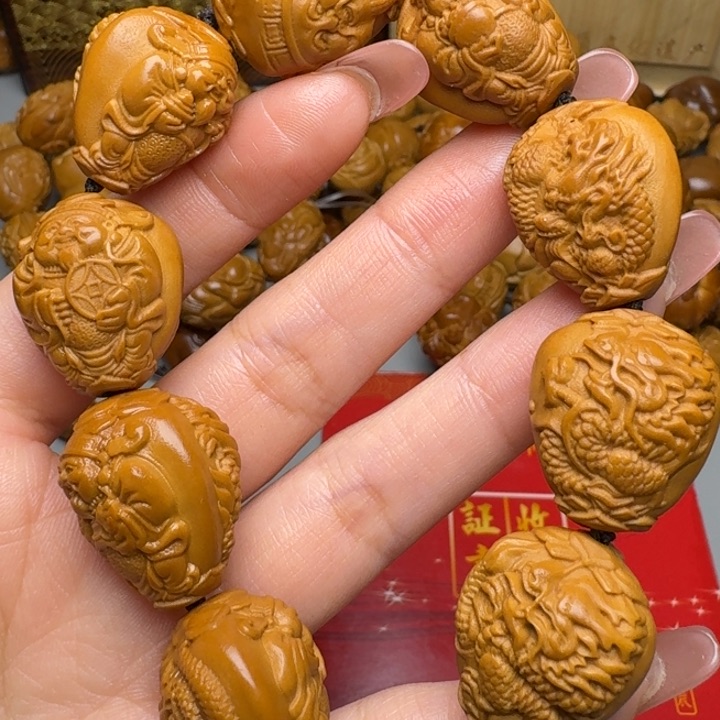 橄榄核手串/手链九龙财神